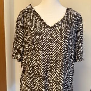 Banana republic tee xl